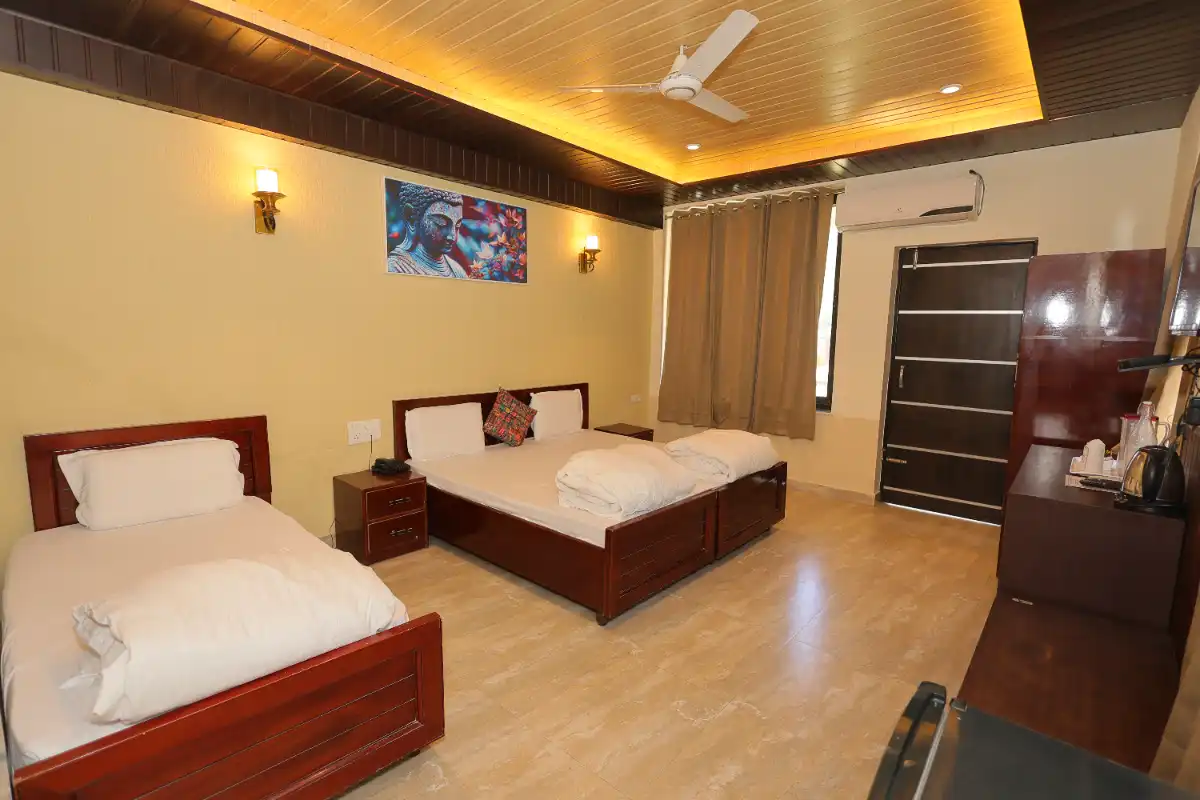 Premium Room Nirvana River Resort
